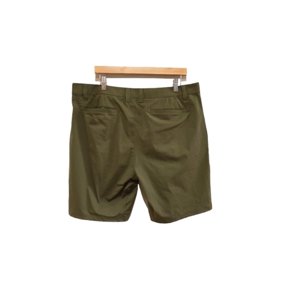 Rhone Commuter Shorts Olive Green Men's 38X8.5 Golf Outdoor Casual - Picture 2 of 9